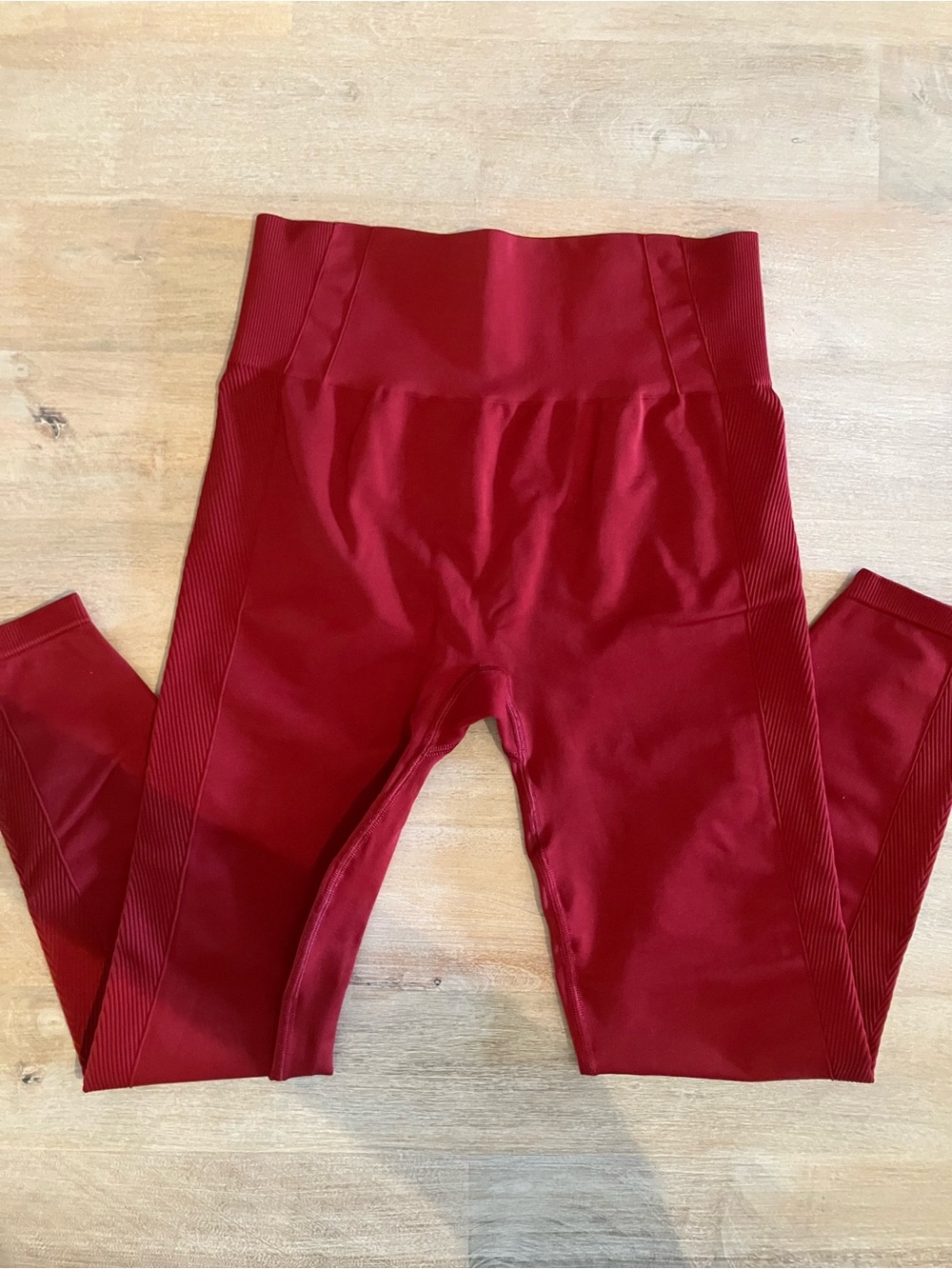 Abercrombie YPB seamlessCORE Legging - Crimson Red